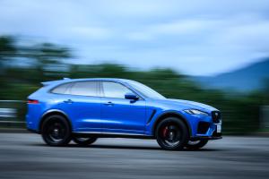 Jaguar F-Pace SVR 2019 года  (JP)